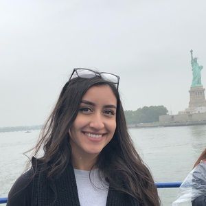 Meet your Posher, Nicole